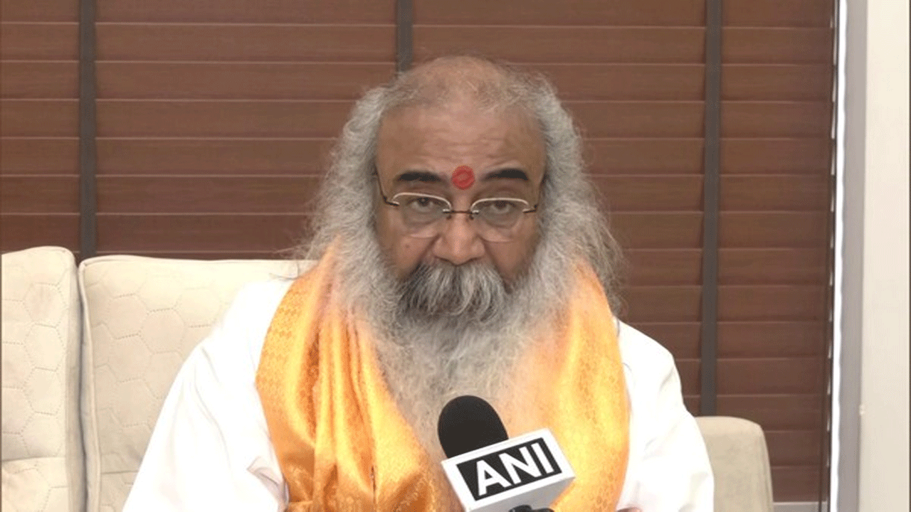 Madhya Pradesh Polls | హిందువుల మ‌ద్ద‌తు కోరని కాంగ్రెస్‌ : ఆధ్యాత్మిక వేత్త ఆచార్య ప్ర‌మోద్ ఫైర్‌