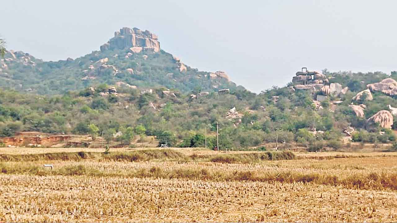 Rachakonda | ఎన్నికల ముందే 50వేల ఎకరాలపై రేవంత్‌రెడ్డి కన్ను.. భగ్గుమన్న గిరిజనం