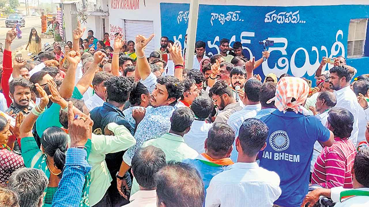 Mynampally Rohith | అభివృద్ధి ఎక్కడ జరగలేదు?.. మైనంపల్లి రోహిత్‌ను నిలదీసిన దళితులు