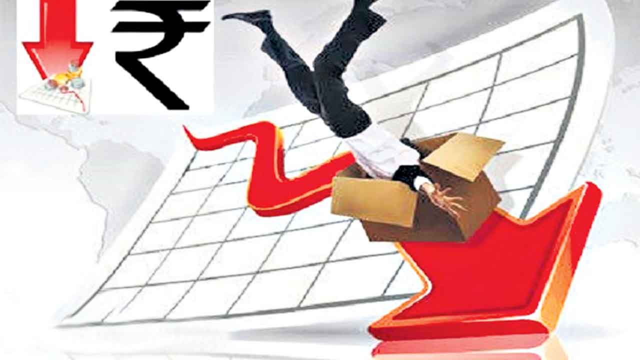 జారిపోతున్న రూపాయి
