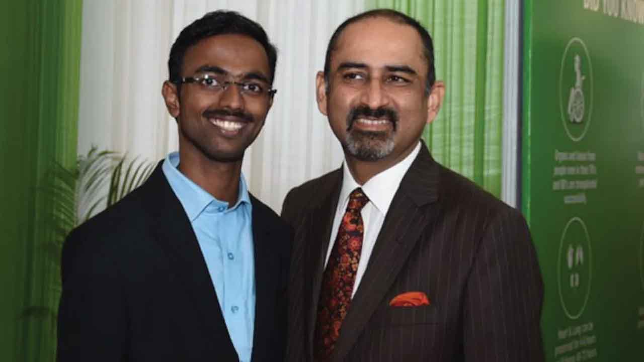 కాలేయ మార్పిడి పిల్లాడు.. డాక్టరయ్యాడు