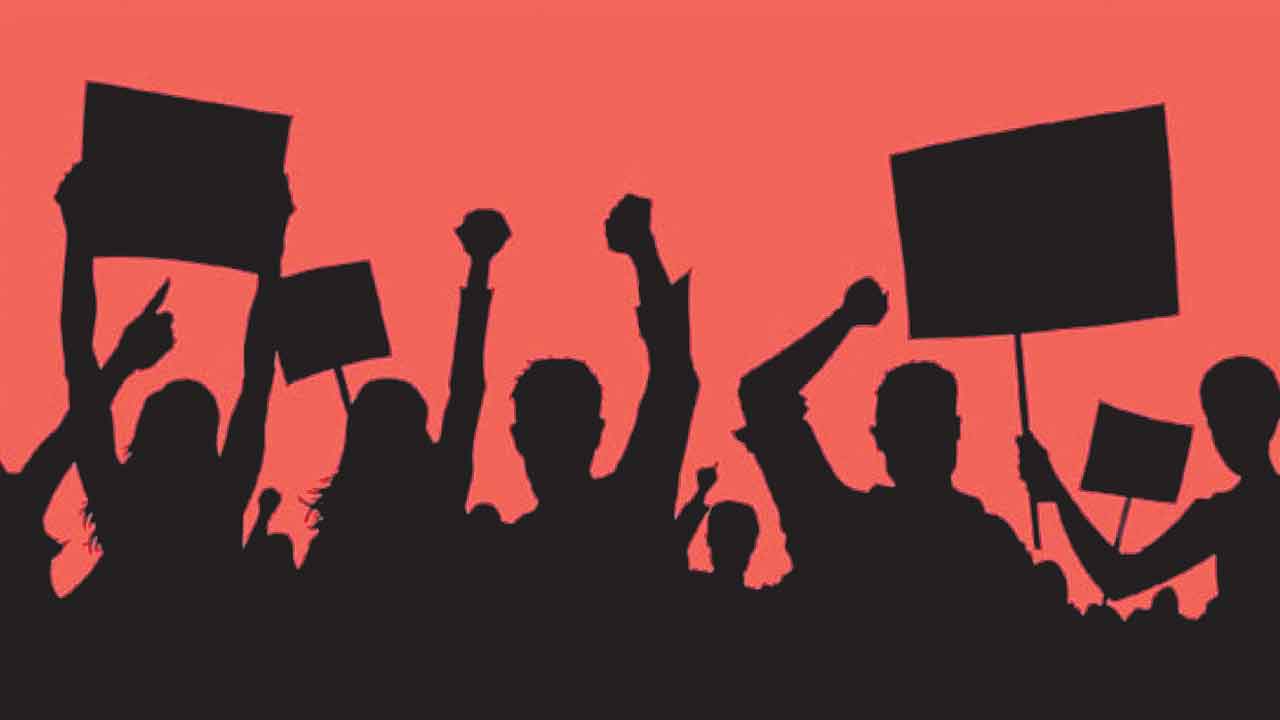 బీసీ రిజర్వేషన్‌కు అడ్డంకి కాంగ్రెస్‌ బీజేపీలే!