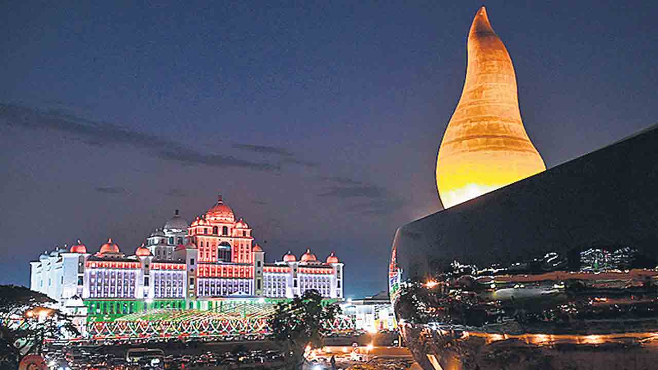 సంక్షేమానికి సలాం చేద్దాం