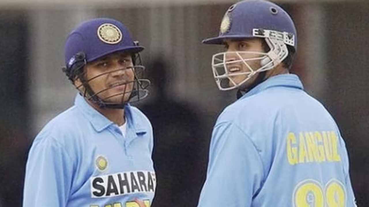 Sourav Ganguly: టెస్టుల్లో బ్యాటింగ్ శైలినే మార్చేశావు.. సెహ్వాగ్‌పై గంగూలీ ప్ర‌శంస‌