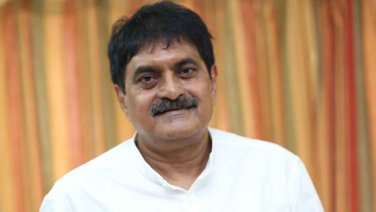 చూసినవారంతా స్టాండింగ్ ఓవేషన్ ఇచ్చారు