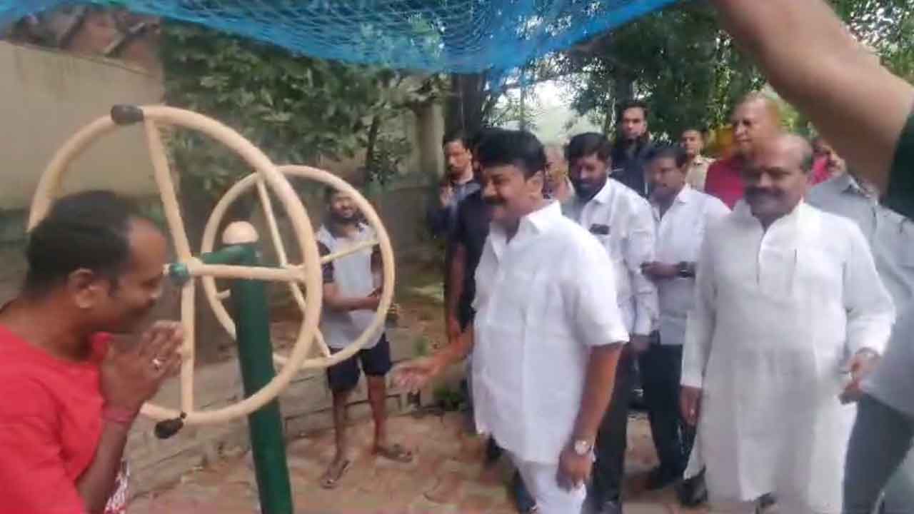 Minister Talasani | పార్కులలో పచ్చదనం, మౌలిక వసతులు కల్పించి ప్రజల ఆరోగ్యానికి పాటుపడ్డాం : మంత్రి తలసాని