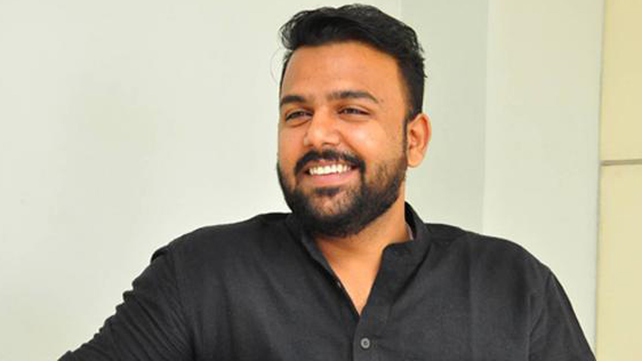 Tharun Bhasckar | తెలంగాణకు గ్రీన్‌ కలర్‌ ఇచ్చిన గులాబీ.. హైదరాబాద్‌ అభివృద్ధిపైనా తరుణ్‌ భాస్కర్‌ ఇంట్రెస్టింగ్‌ కామెంట్స్‌