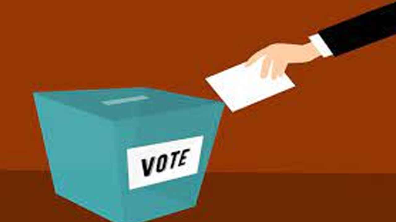 టీఎస్‌ఎంసీ ఎన్నికల బ్యాలెట్‌ పంపిణీ పూర్తి