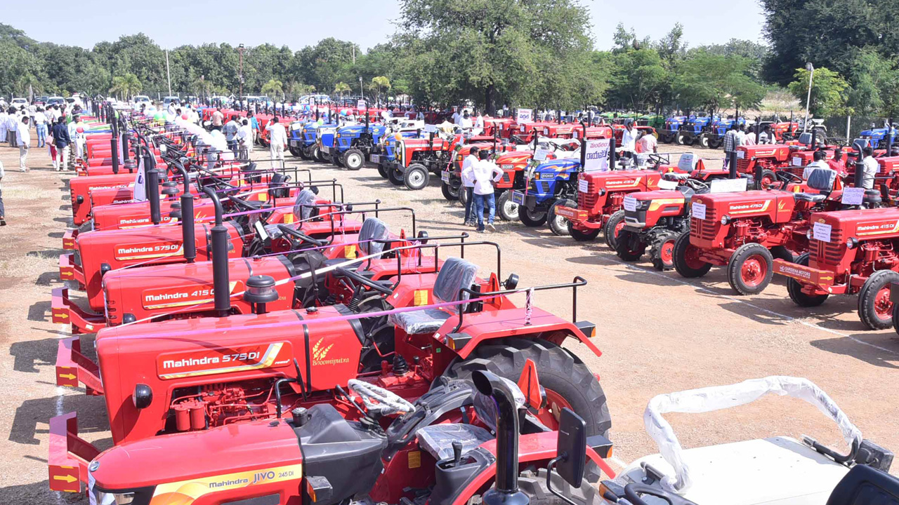 Tractors Dalitbandu