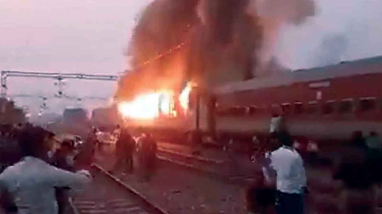 కలవరపెడుతున్న రైలు ప్రమాదాలు