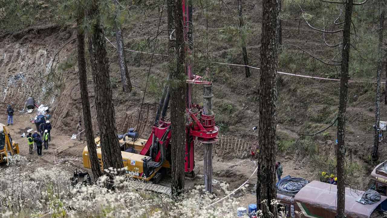 Uttarakashi tunnel: ఉత్త‌ర‌కాశీ ట‌న్నెల్‌.. 31 మీట‌ర్ల వర్టిక‌ల్‌ డ్రిల్లింగ్ పూర్తి