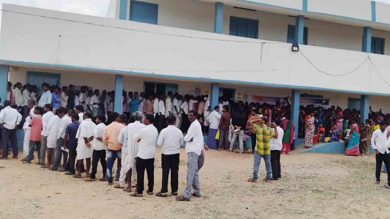 ఎన్నికల ఫలితాలపై ఉత్కంఠ