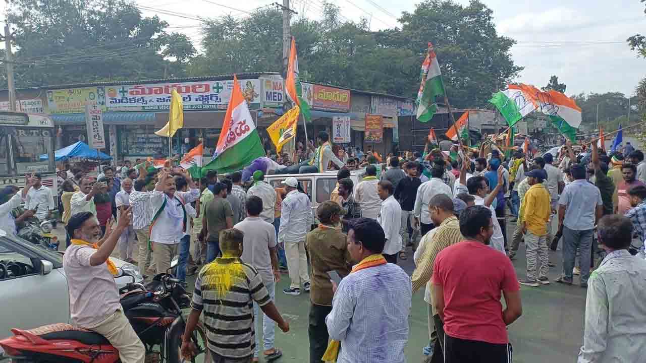 కాంగ్రెస్‌ అభ్యర్థుల విజయం