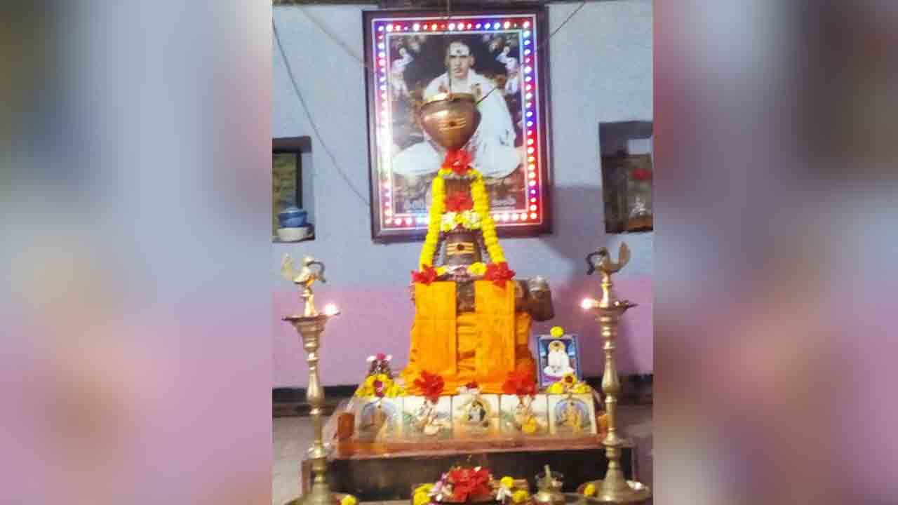 కోర్కెలు తీర్చే నిత్యానందస్వామి