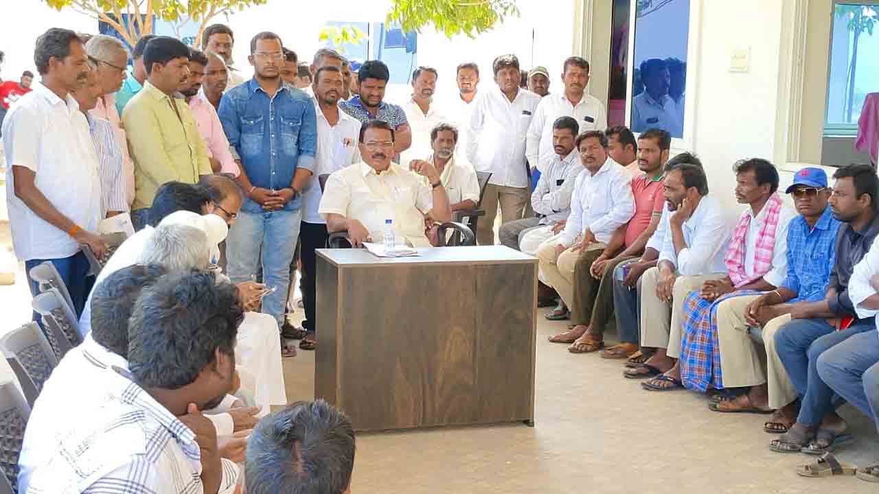 కార్యకర్తలు అధైర్యపడొద్దు