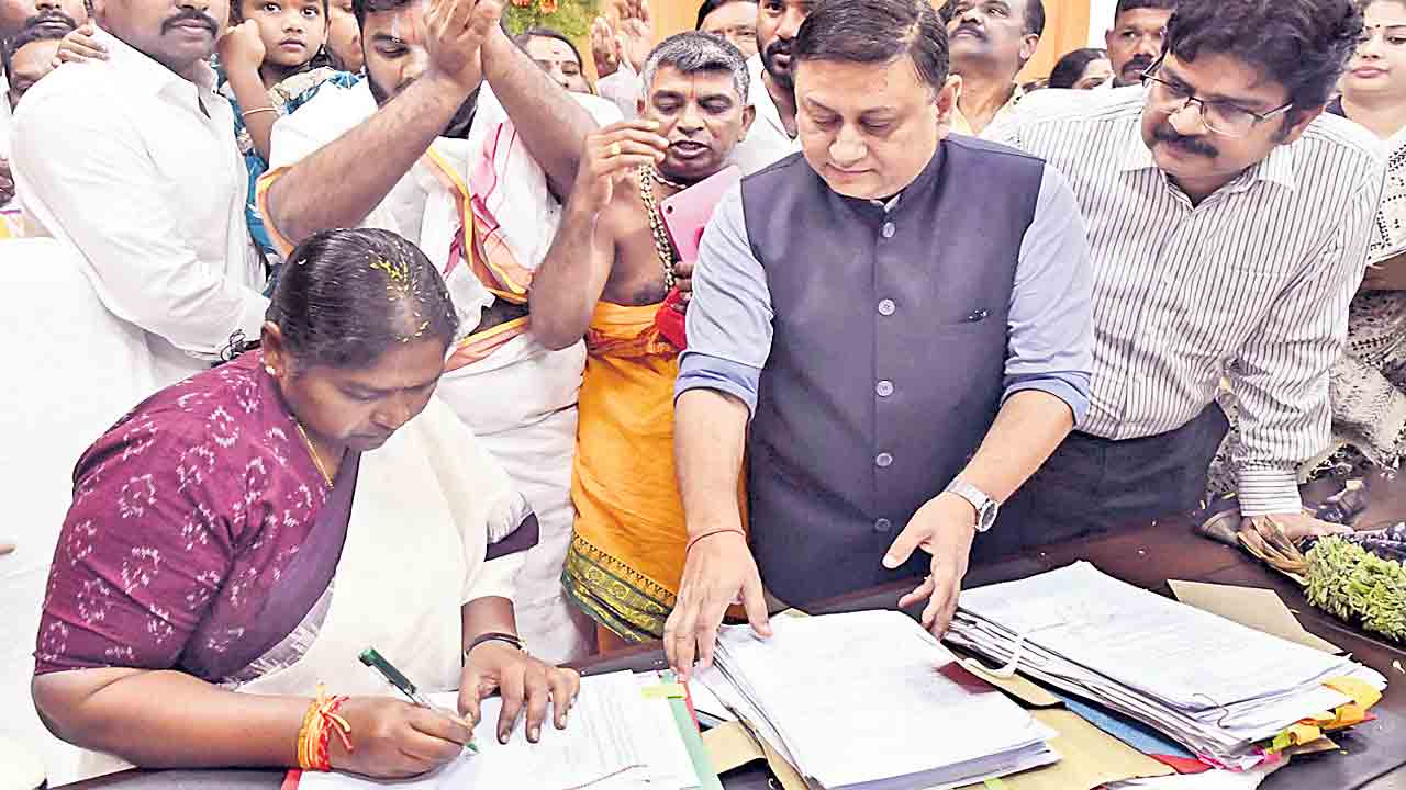 ములుగు అభివృద్ధికి కృషి చేస్తా..