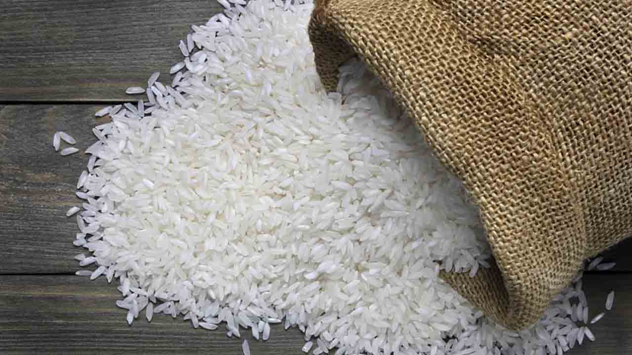 సన్నబియ్యం.. వెన్నులో వణుకు..