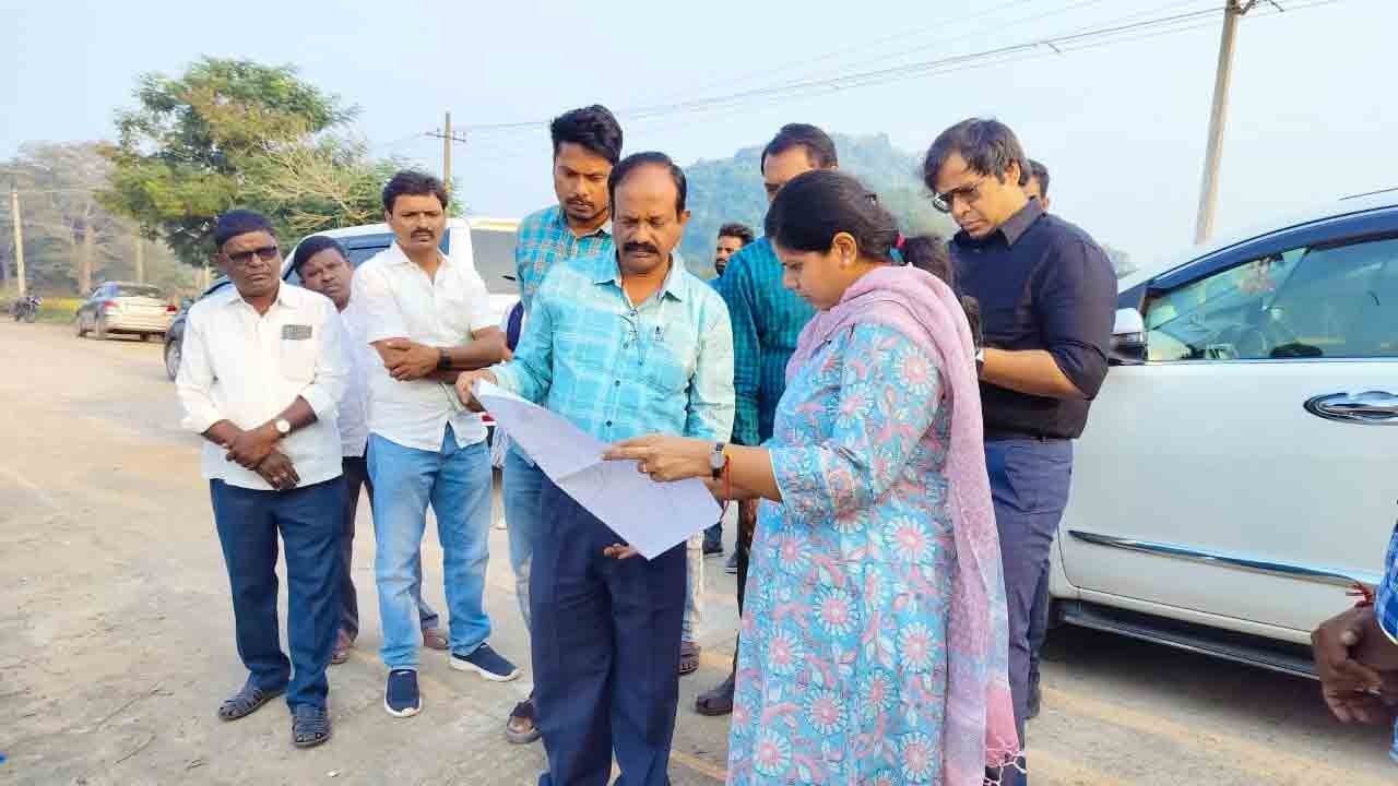 సంక్రాంతిలోగా పనులు పూర్తి చేయాలి