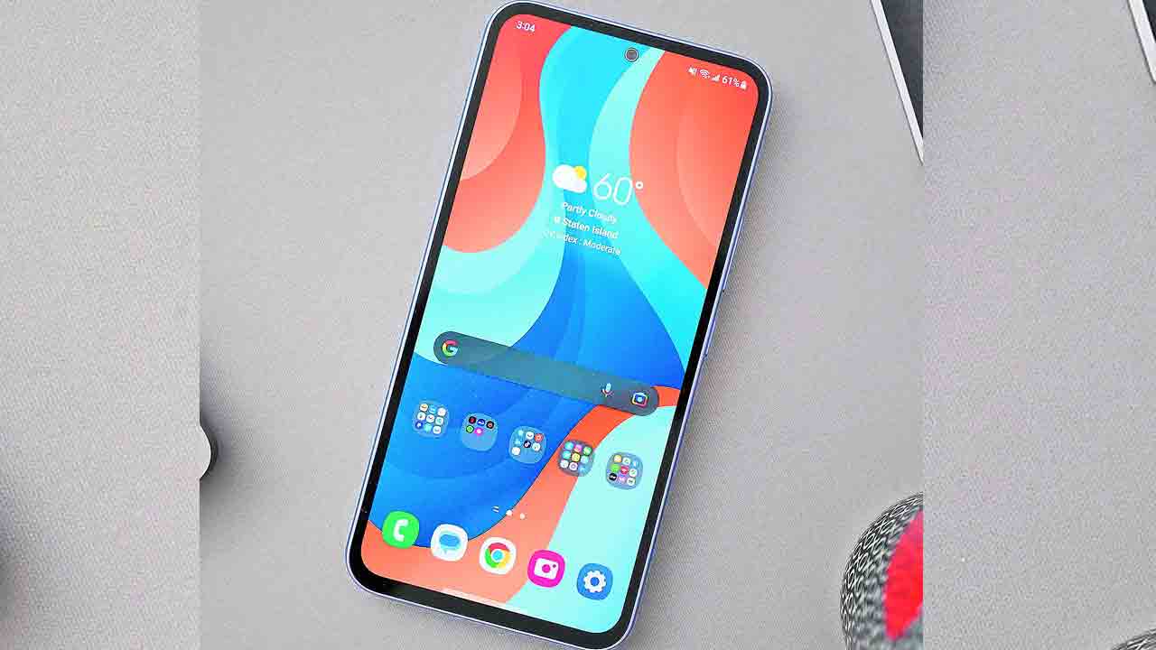 ‘సీఈఐఆర్‌’తో 987 సెల్‌ఫోన్లు రికవరీ..