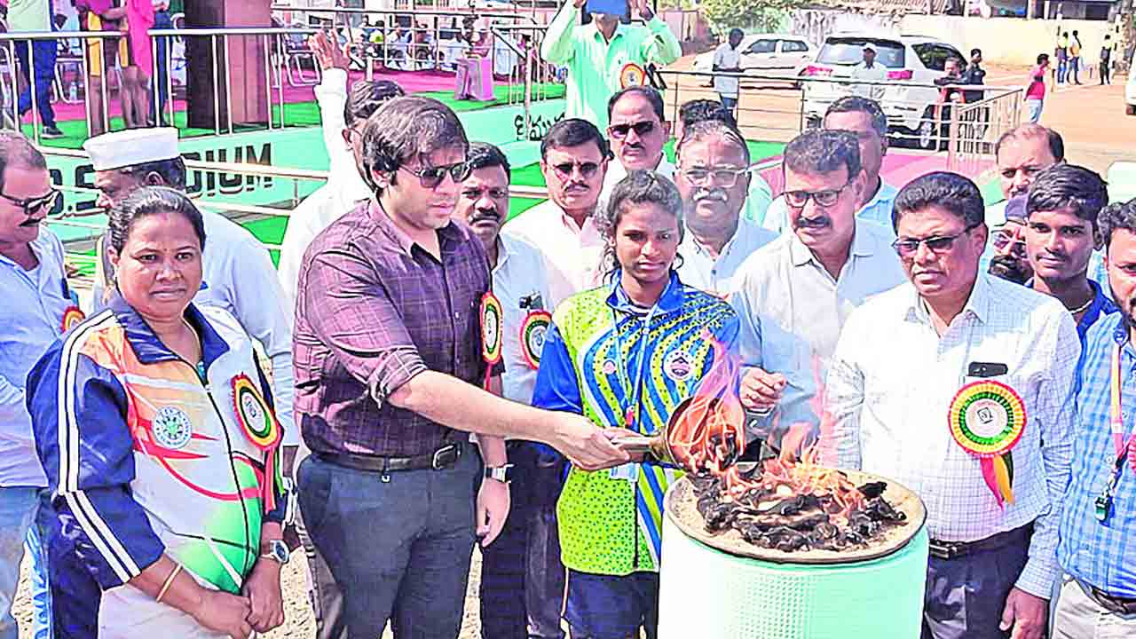 రాష్ట్రస్థాయిలో ప్రతిభ చాటాలి