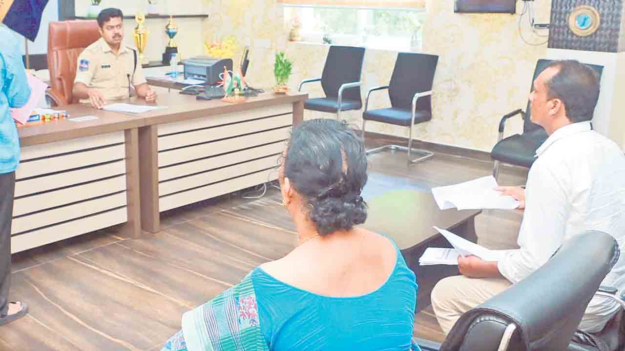 క్షేత్రస్థాయిలో విచారణ చేపట్టాలి