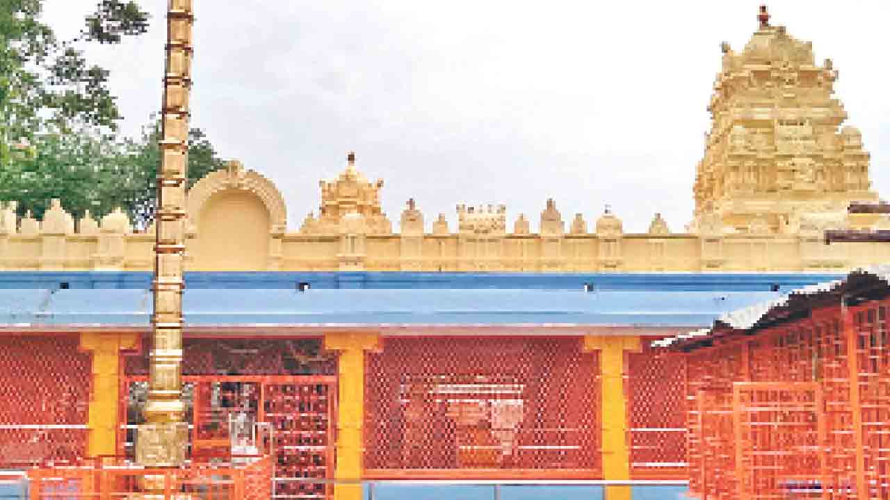 బ్రహ్మాండోత్సవం