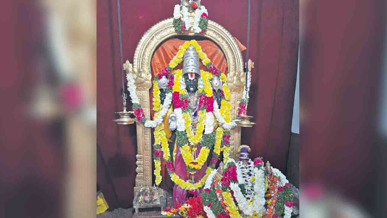 ఉత్తర ద్వారం.. ముక్తి మార్గం