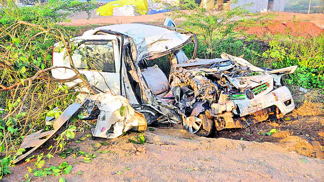 కబళించిన మ్పత్యువు