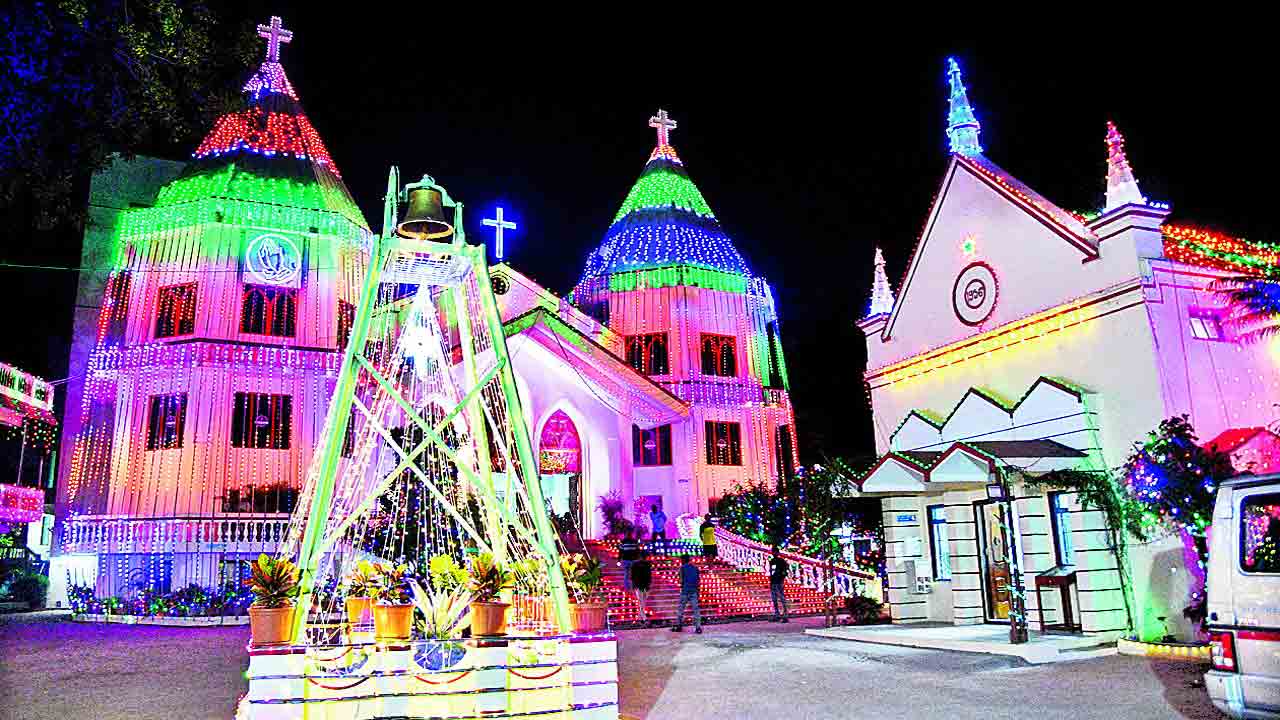 హ్యాపీ మెర్రీ క్రిస్మస్‌..