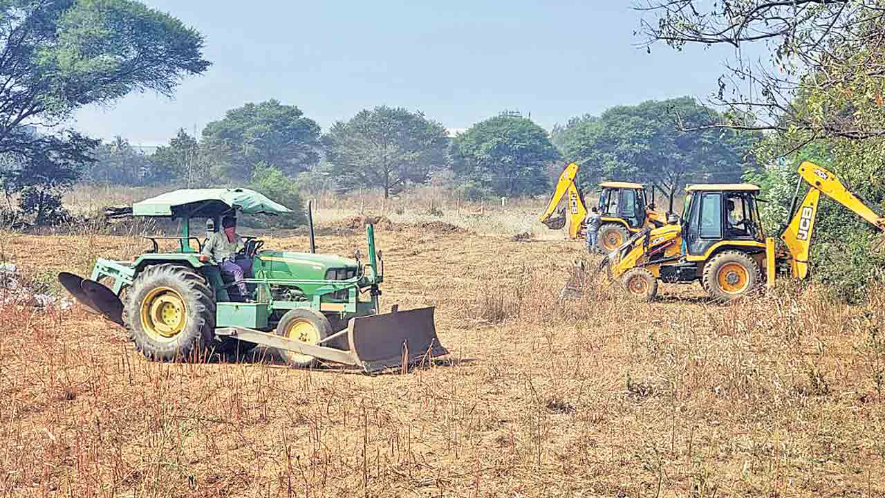 టీఎస్‌ఐఐసీకి తొమ్మిదెకరాల భూమి కేటాయింపు