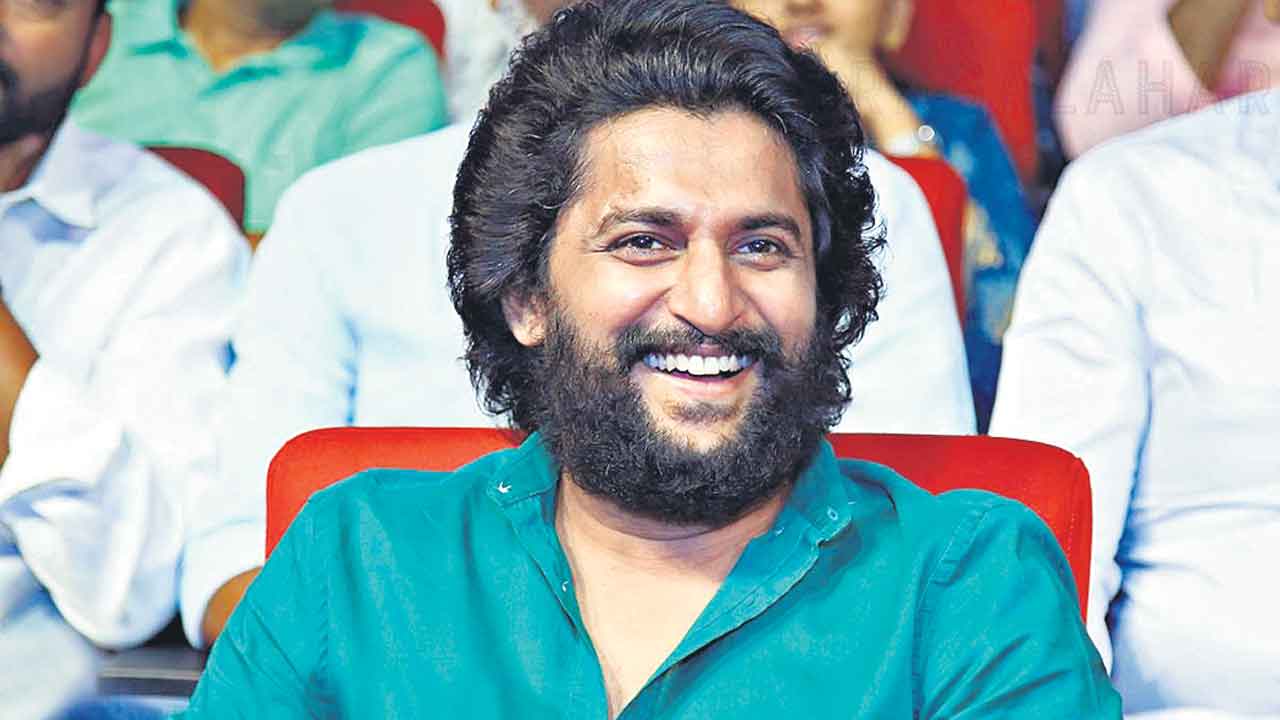 వచ్చే నెలలో కొత్త హంగామా షురూ?