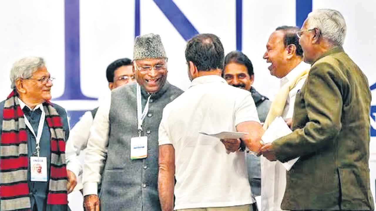 Congress | దళిత ప్రధాని కార్డు దరి చేర్చేనా?