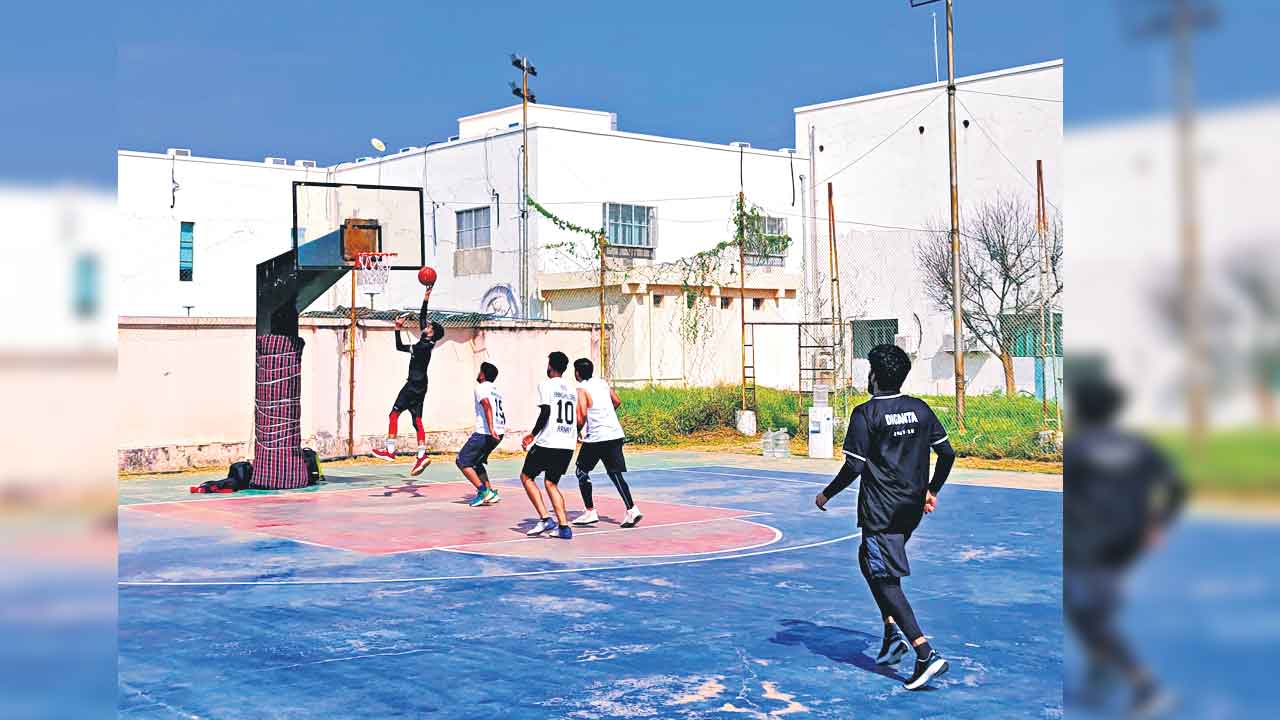 ఐబీఎస్లో క్రీడా పోటీలు నేటీతో ముగియనున్న టోర్నమెంట్
