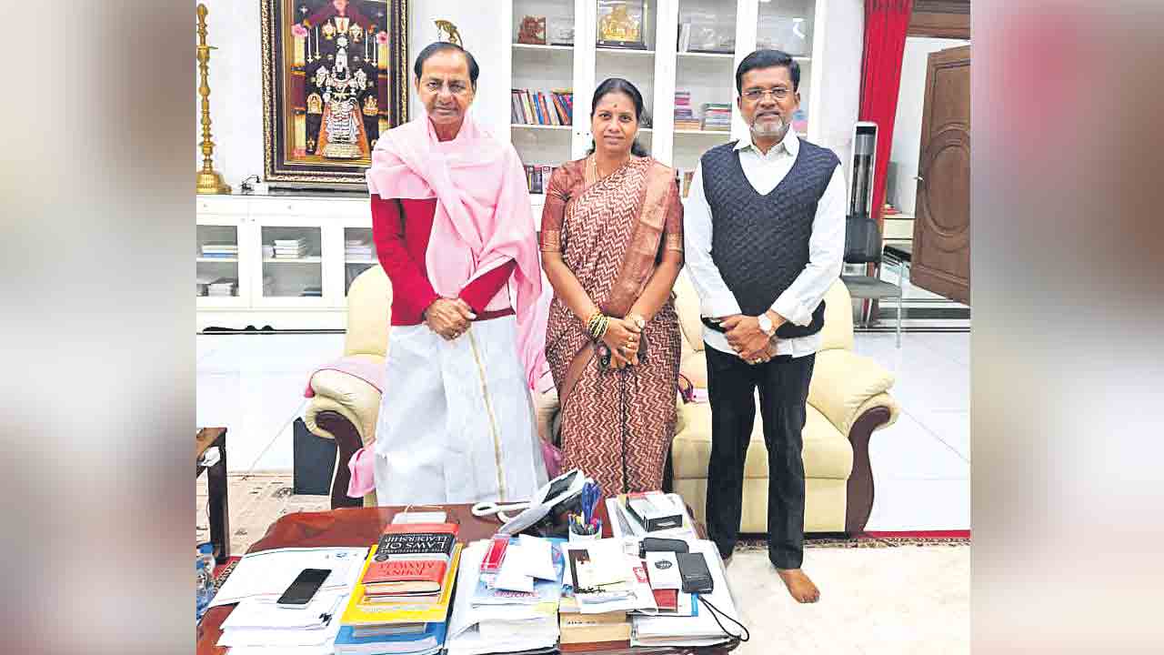 మధు రాజీనామా వద్దు