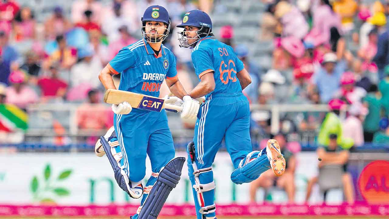 IND Vs SA | విజృంభించిన భారత పేసర్లు.. తొలి వన్డేలో దక్షిణాఫ్రికాపై ఘనవిజయం