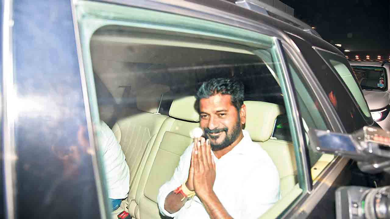 Revanth Reddy | సీఎంగా రేవంత్‌.. సీఎల్పీ నేతగా ఎంపిక చేసిన కాంగ్రెస్‌ అధిష్ఠానం