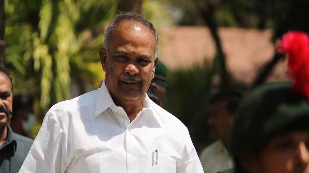 కేంద్ర దర్యాప్తు సంస్థ పేరుతో నన్ను బెదిరించారు