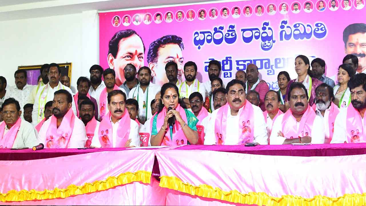 సహకరిస్తాం పోరాటం చేస్తాం