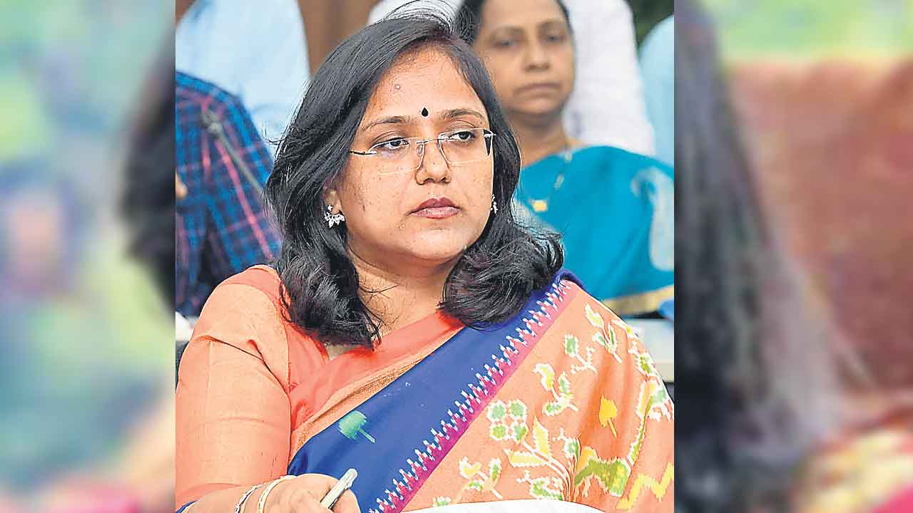 దేవసేనకు ఉద్యోగోన్నతి