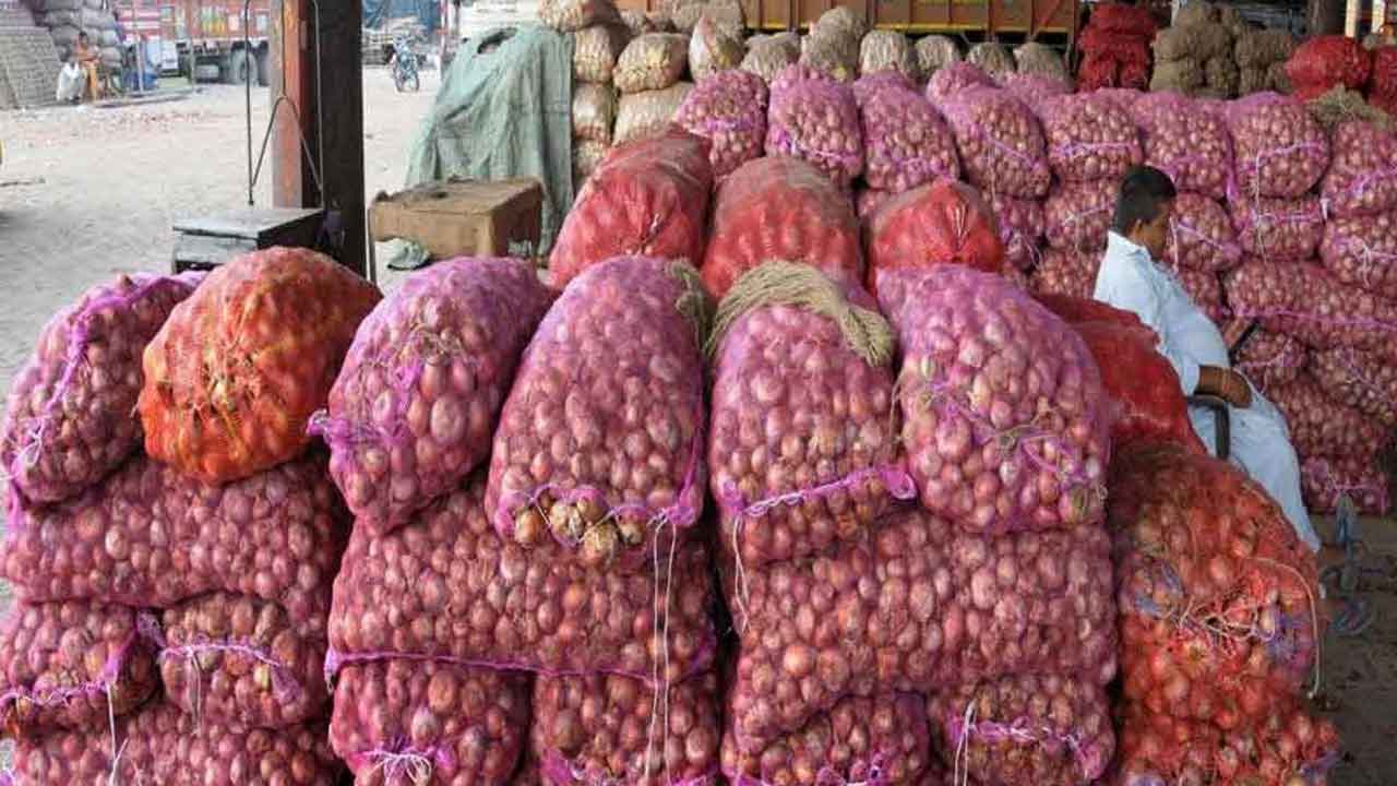 ఉల్లి ఎగుమతులు బంద్‌