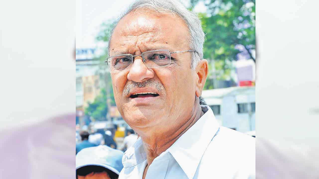 సీపీఐ వల్లే కాంగ్రెస్‌ గెలుపు