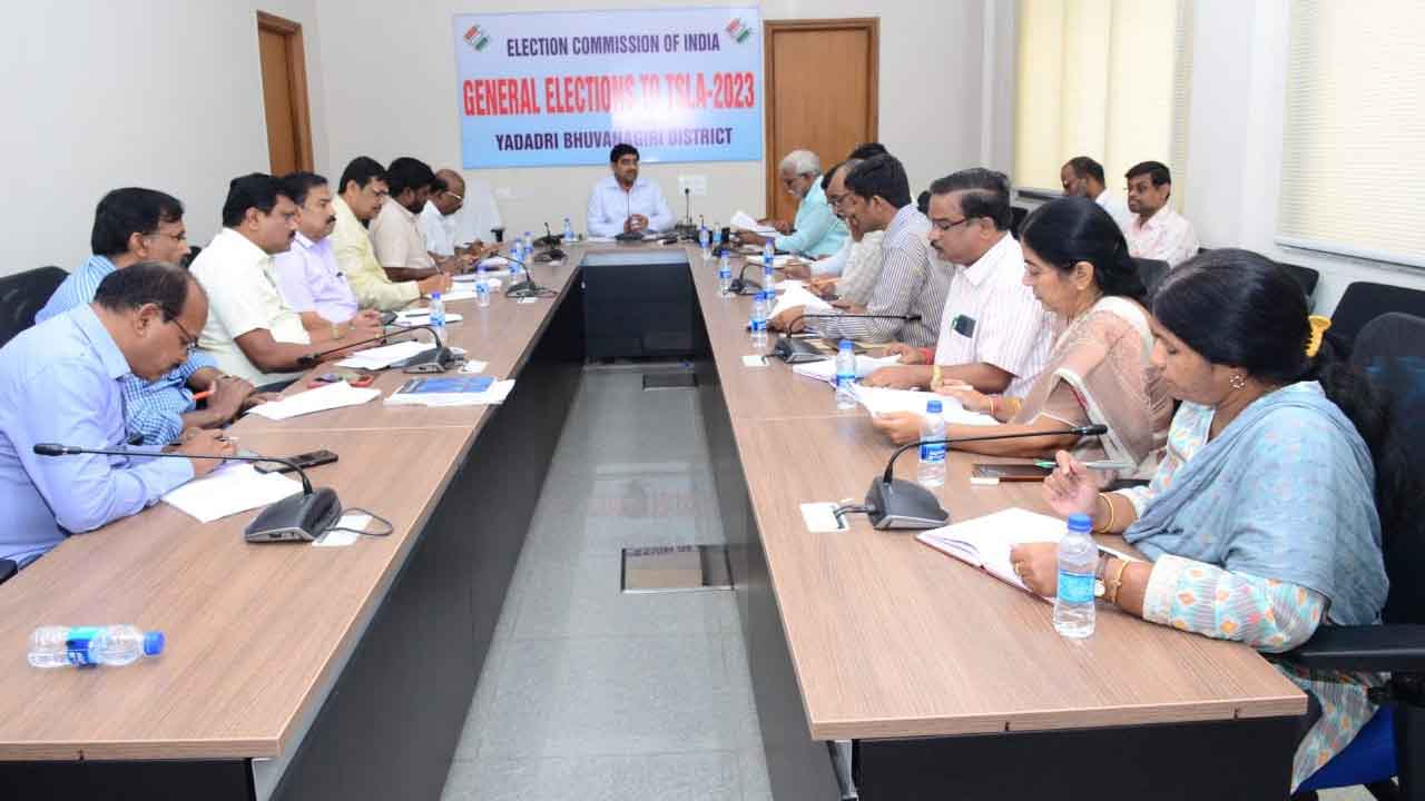 ఓటరు జాబితా పకడ్బందీగా రూపొందించాలి