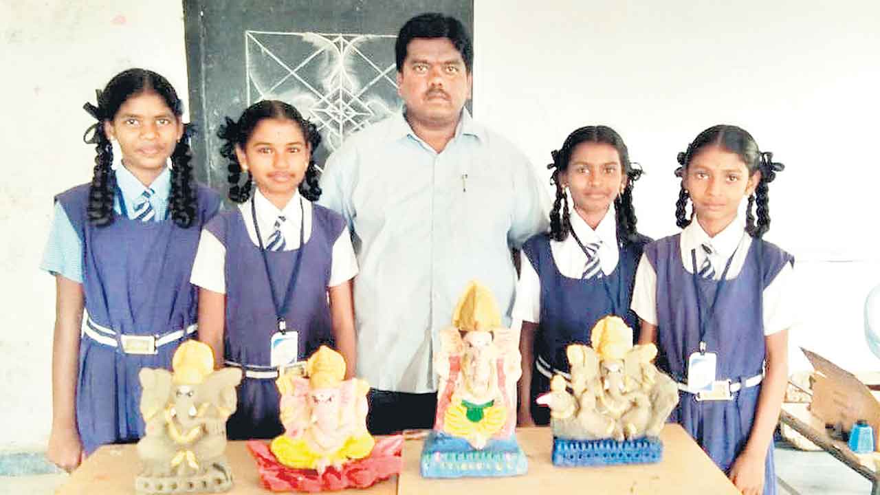 జీవం ఉట్టిపడేలా చిత్రలేఖనం