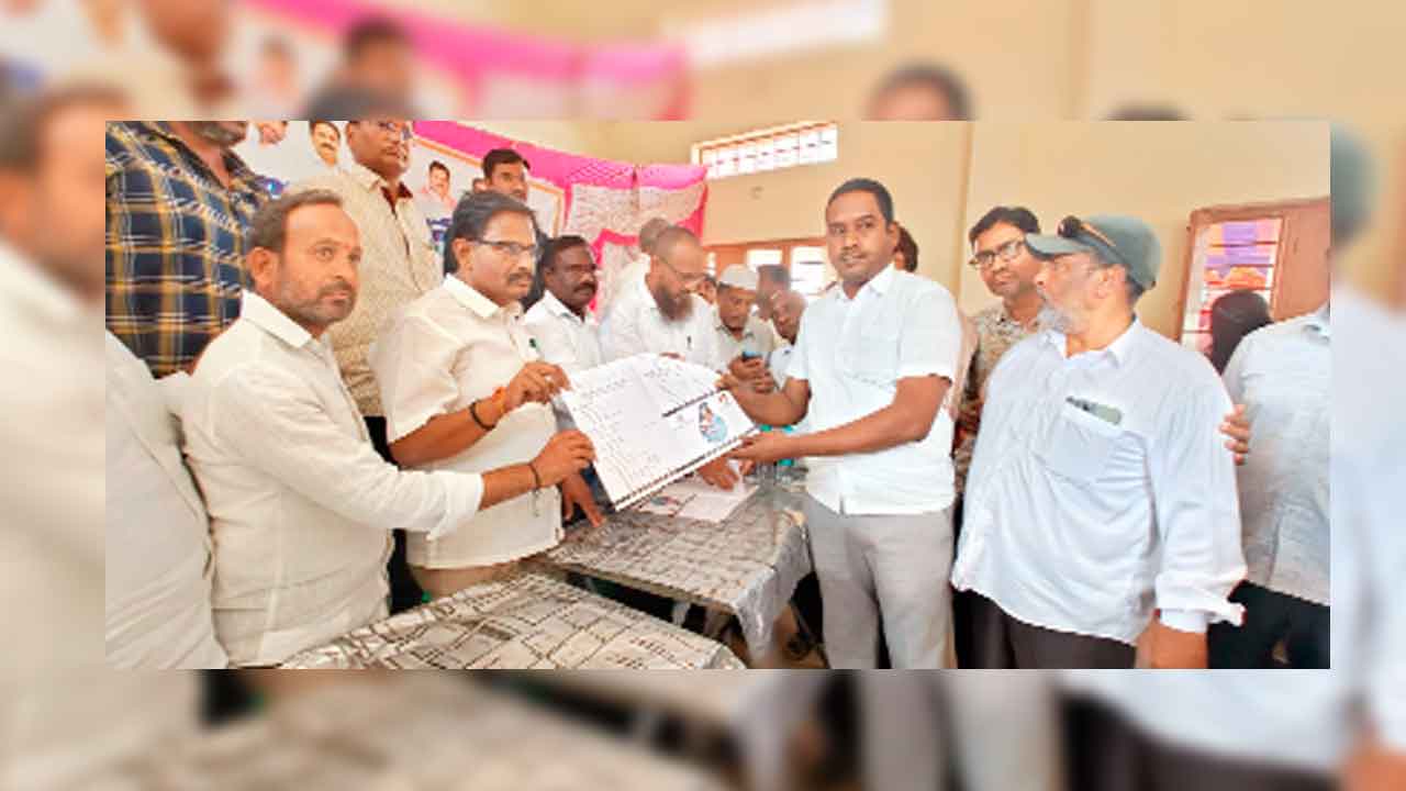 మహిళల సంక్షేమానికి ప్రభుత్వం కృషి