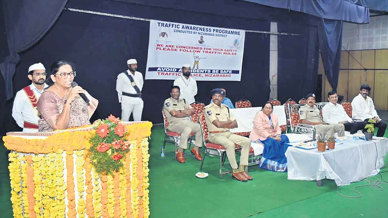 నేటి యువతే దేశ భవిష్యత్తు