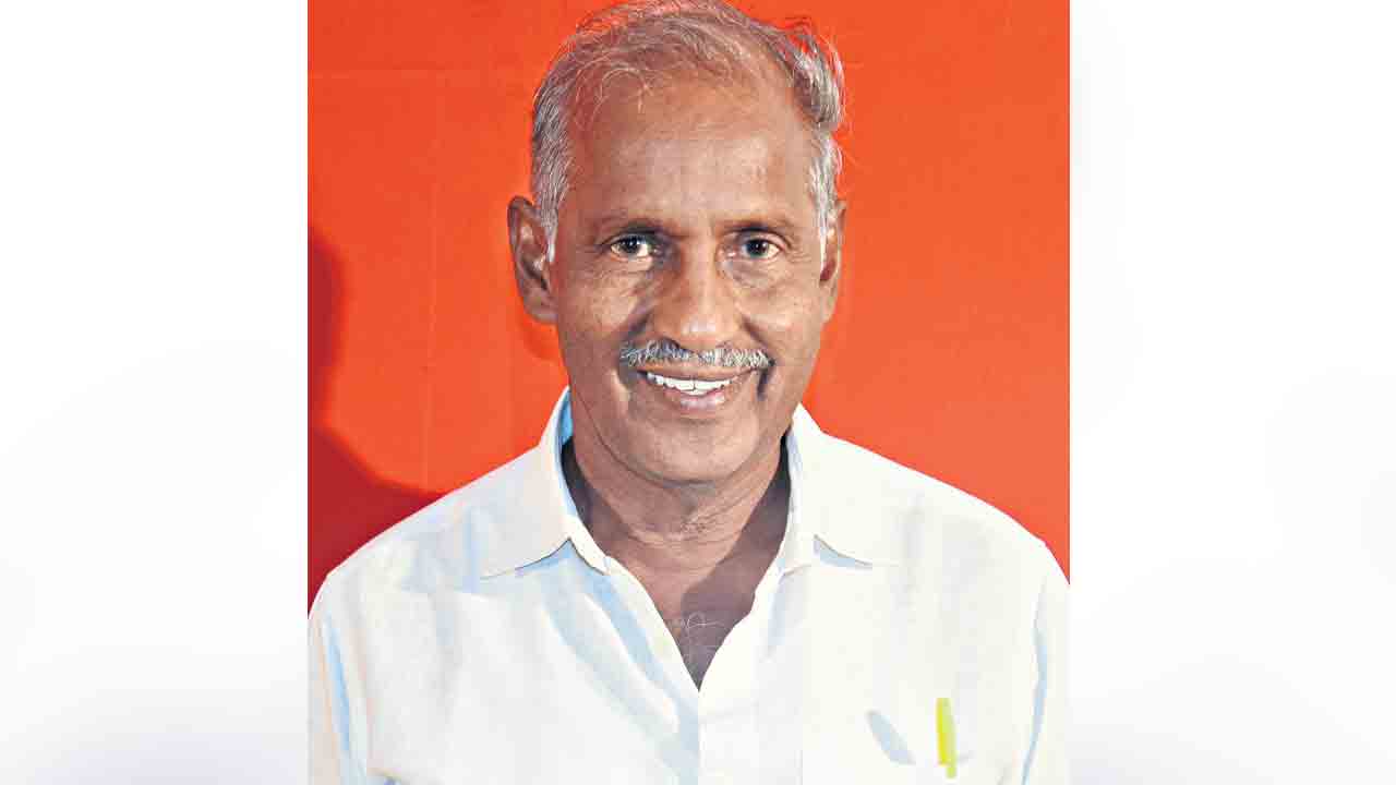 కమ్యూనిస్టుల గొంతుకగా పనిచేస్తా