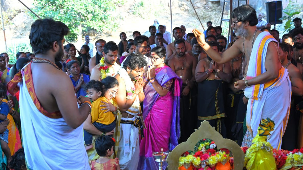 వైభవంగా మహా మండల పూజ