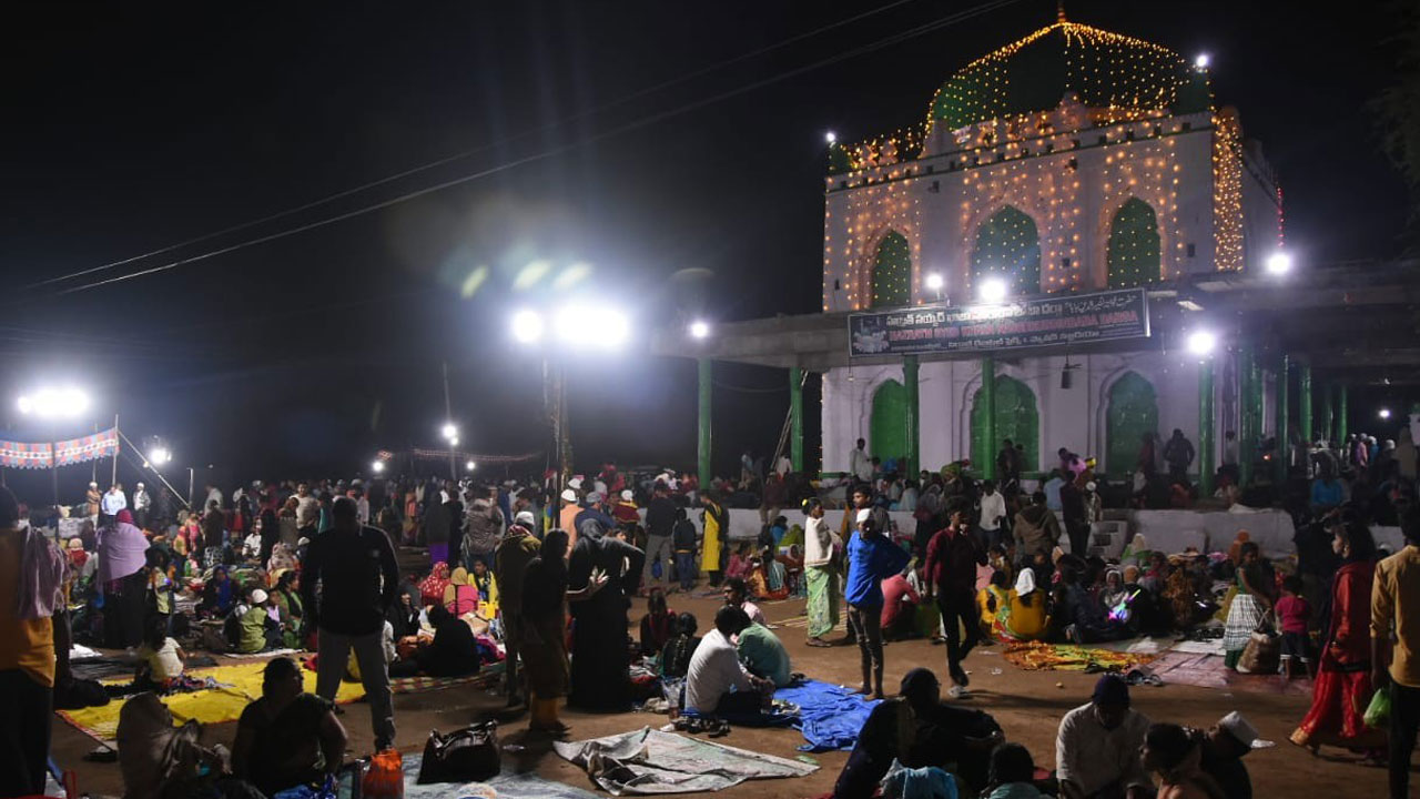 ఘనంగా గంధోత్సవం