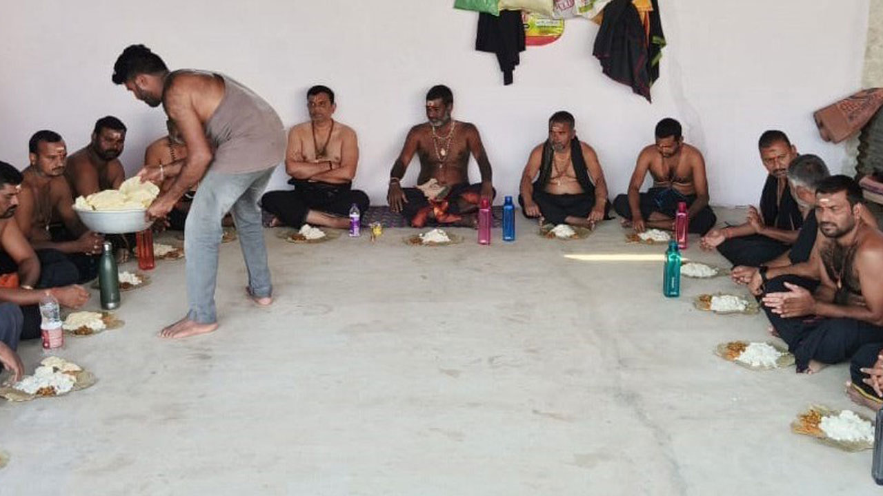 వెల్లివిరిసిన మతసామరస్యం