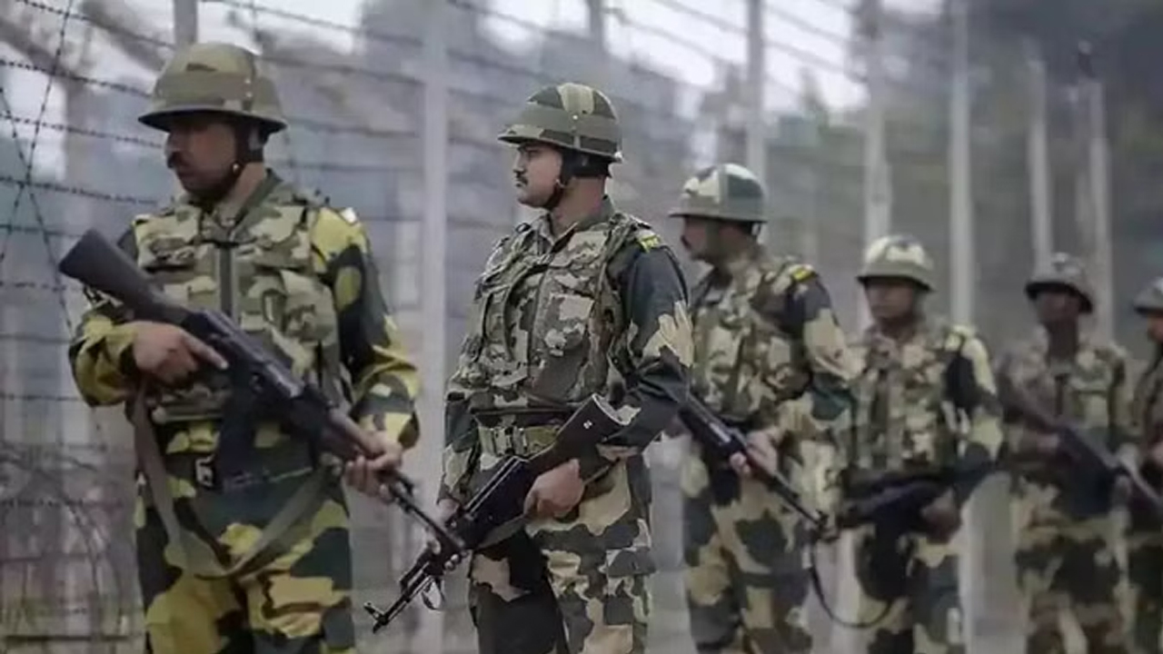 Terrorists | భారత్‌లోకి చొచ్చుకువచ్చేందుకు సరిహద్దులో 300 మంది ఉగ్రవాదులు..! అప్రమత్తమైన బీఎస్‌ఎఫ్‌..!